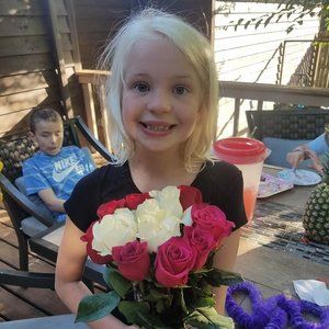 Meet your Posher, Kelly